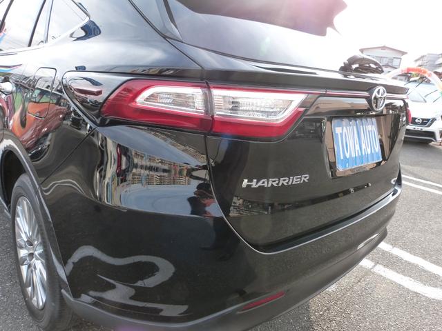 ハリアー プレミアム　トヨタセーフティセンス　運転席パワーシート　パワーバックドア　電動パーキングブレーキ　電動チルト＆テレスコピックステアリング　電動サンルーフ　オートハイビーム　ナビ　バックカメラ　フルセグＴＶ（46枚目）
