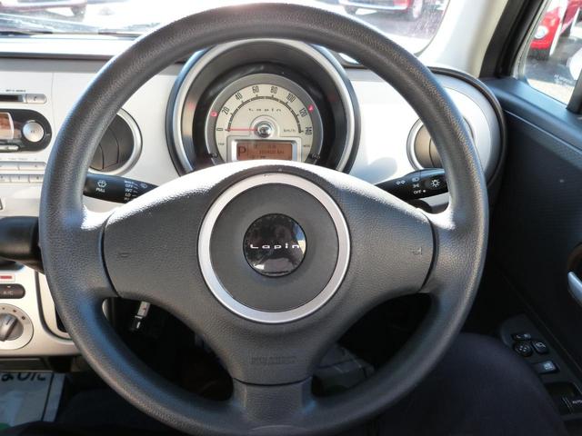 アルトラパン リミテッド　ツートンカラー　ＣＤオーディオ　電動格納ドアミラー　シートヒーター　ライトレベライザー　プッシュスタート　スマートキー　ＥＴＣ　ドアバイザー（22枚目）