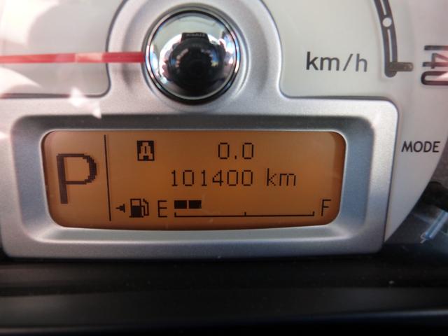 アルトラパン リミテッド　ツートンカラー　ＣＤオーディオ　電動格納ドアミラー　シートヒーター　ライトレベライザー　プッシュスタート　スマートキー　ＥＴＣ　ドアバイザー（23枚目）