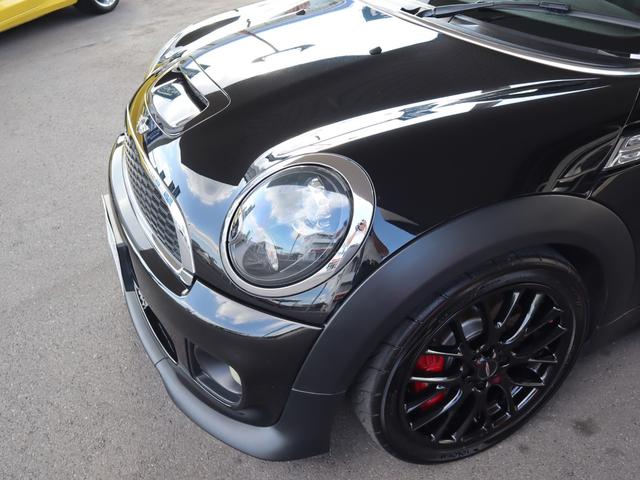 ＭＩＮＩ ジョンクーパーワークス　６速ＭＴ車　右ハンドル　ディーラー車（6枚目）
