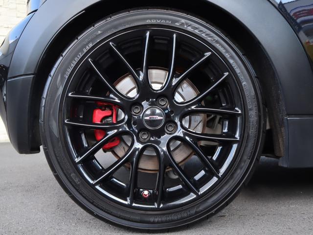 ＭＩＮＩ ジョンクーパーワークス　６速ＭＴ車　右ハンドル　ディーラー車（20枚目）