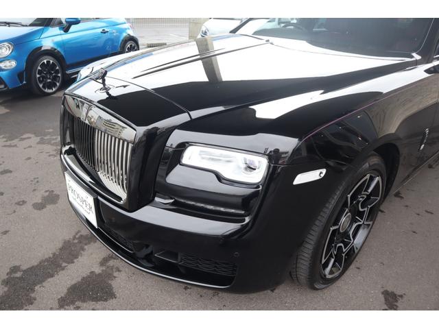 ゴーストII ブラックバッジ　スターライトヘッドライナー　コーチライン　右ハンドル　ディーラー車（6枚目）