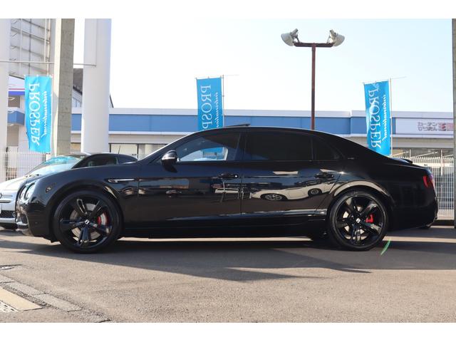 フライングスパー Ｗ１２Ｓ　マリナードライビングスペック　コンフォートスペック　左ハンドル　ディーラー車（5枚目）