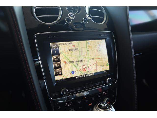 フライングスパー Ｗ１２Ｓ　マリナードライビングスペック　コンフォートスペック　左ハンドル　ディーラー車（9枚目）