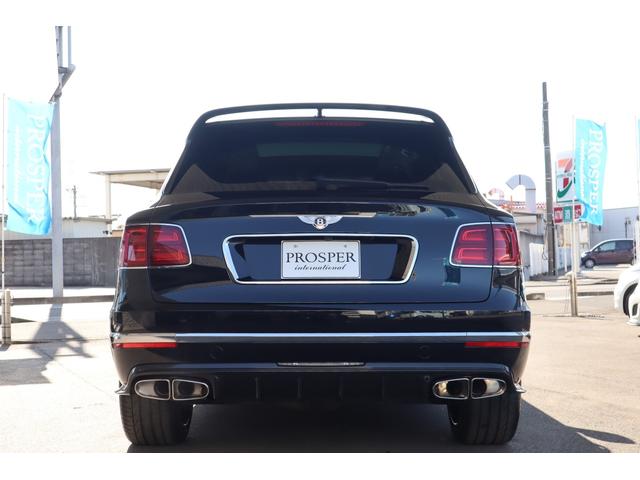 ベンテイガ スピード　Ｗ１２　センテナリースペック　ツーリングスペック　フロントシートコンフォートスペック　ＭＡＮＳＯＲＹ（Ｆ，Ｓ、Ｒ）エアロ　左ハンドル　ディーラー車（3枚目）