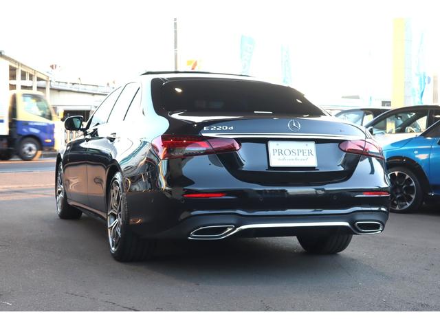 Ｅクラス Ｅ２２０ｄ　スポーツ　ＡＭＧラインインテリアＰＫＧ　エクスクルーシブＰＫＧ　右ハンドル　法人ワンオーナー　ディーラー車（8枚目）
