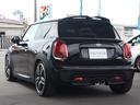 ＭＩＮＩ ジョンクーパーワークス　右ハンドル　ディーラー車（8枚目）