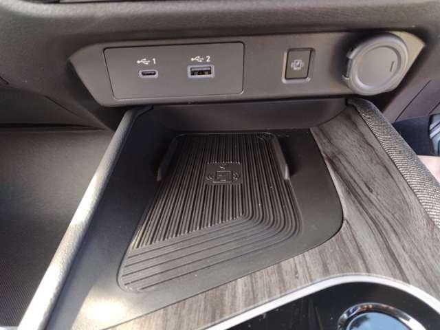 オーラ 1.2 G レザーエディション 日産コネクトナビ/フルセグTV/アラウンドビューモニター/プロパイロット/本革シート/禁煙車/LEDヘッドライト/ETC/インテリジェントキー/AW/BOSEサウンドシステム/当社試乗車/(8枚目)