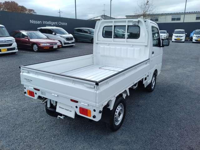 ミニキャブトラック ６６０　みのり　４ＷＤ／キーレス／５速マニュアル／衝突軽減ブレーキ／パワステ／エアコン／レーンアシスト／アイドリングストップ／Ｗエアバッグ／ＡＢＳ／禁煙車／記録簿／キーレス／踏み間違い防止／リア強化サスペンション（2枚目）