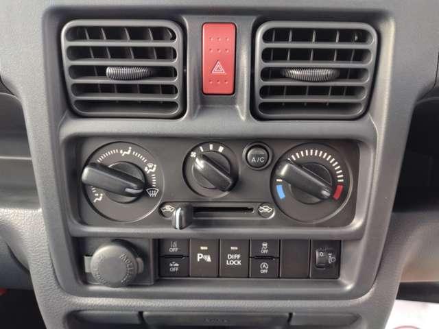 ミニキャブトラック ６６０　みのり　４ＷＤ／キーレス／５速マニュアル／衝突軽減ブレーキ／パワステ／エアコン／レーンアシスト／アイドリングストップ／Ｗエアバッグ／ＡＢＳ／禁煙車／記録簿／キーレス／踏み間違い防止／リア強化サスペンション（7枚目）