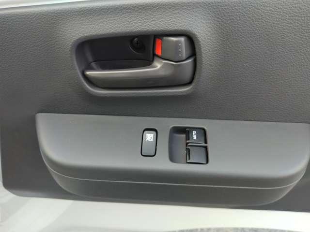 ミニキャブトラック ６６０　みのり　４ＷＤ／キーレス／５速マニュアル／衝突軽減ブレーキ／パワステ／エアコン／レーンアシスト／アイドリングストップ／Ｗエアバッグ／ＡＢＳ／禁煙車／記録簿／キーレス／踏み間違い防止／リア強化サスペンション（13枚目）