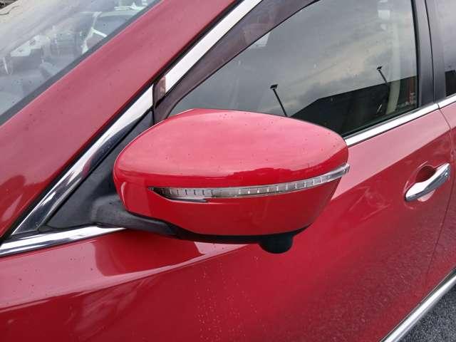 エクストレイル ２．０　２０Ｘ　ハイブリッド　エクストリーマーＸ　エマージェンシーブレーキパッケージ　４ＷＤ　先行初売り特　価　衝突被害軽減装置　パワーウィンドウ　インテリジェントキー　禁煙車　ナビＴＶ　ＬＥＤヘットライト　オートエアコン　全周囲カメラ　クルーズコントロール　バックカメラ　ＥＴＣ　４ＷＤ　車線逸脱警告（14枚目）