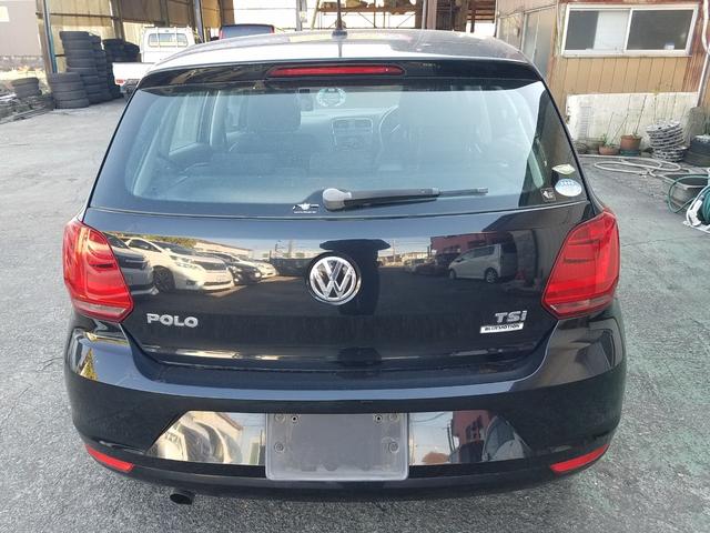 ポロ TSIコンフォートラインアップグレードパック ワンオーナー・キーレス・Wエアバッグ・ABS・FOGランプ・前後ドラレコ・アップグレードパッケージ・15アルミ・オートライト・バックモニター・禁煙車・アイドリングストップ(6枚目)