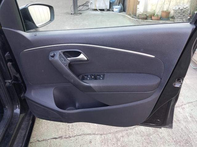 ポロ TSIコンフォートラインアップグレードパック ワンオーナー・キーレス・Wエアバッグ・ABS・FOGランプ・前後ドラレコ・アップグレードパッケージ・15アルミ・オートライト・バックモニター・禁煙車・アイドリングストップ(23枚目)