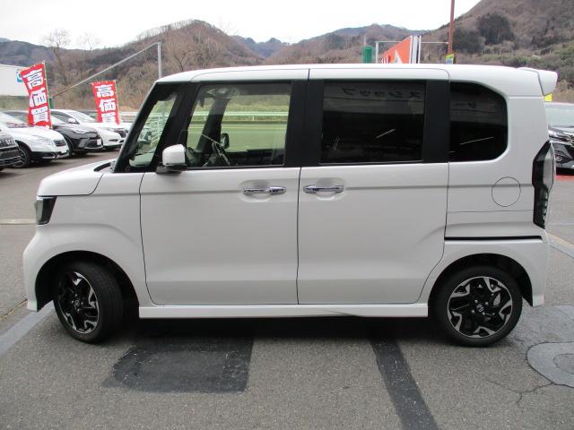 G・Lターボホンダセンシング 4WD 衝突軽減ブレーキ 純正メモリーナビ バックカメラ ドライブレコーダー アダプティブクルーズコントロール 両側電動スライド シートヒーター オートエアコン キーフリー(4枚目)
