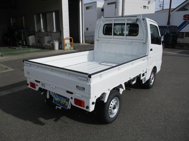 KCエアコン・パワステ農繁仕様 4WD 5MT 前後誤発進抑制機能 車線逸脱警報機能 リヤパーキングセンサー オートライト パートタイム4WD デフロック 荷台作業灯 アッパーメンバーガード リヤゲートチェーン アングルポストプロテクター(8枚目)