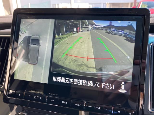 Ｐ　４ＷＤ　ｅ－Ａｓｓｉｓｔ　クリーンディーゼルターボ　純正１０．１型フルセグナビ　アラウンドビューモニター　ドライブレコーダー　パワーシート　シートヒーター　ステアリングヒーター　両側電動スライド　ＥＴＣ　パワーバックドア　レーダークルーズコントロール(12枚目)