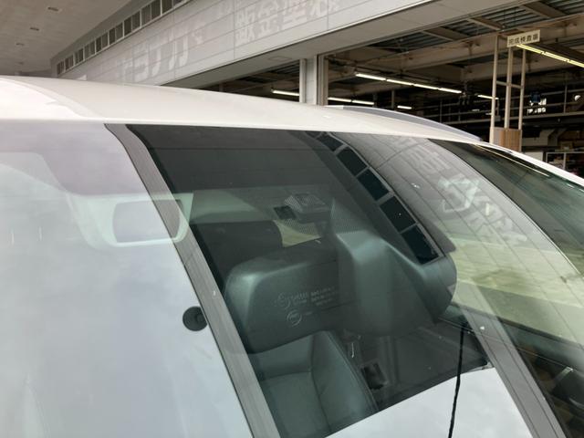 レガシィアウトバック リミテッド　４ＷＤ　アイサイトＶｅｒ３　ダイアトーン８型ナビＴＶ　サイド／バックカメラ　パワーバックドア　シートヒーター　ステアリングヒーター　ＥＴＣ２．０　ＬＥＤヘッドライト　フォグランプ　オートハイビーム　オートクルーズ（34枚目）