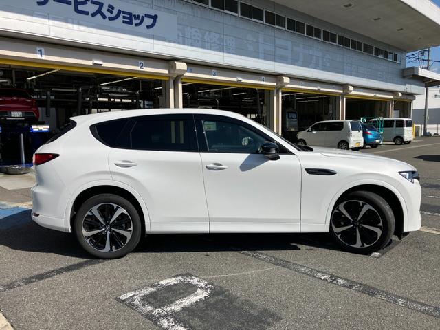 ＣＸ－６０ ＸＤ－ハイブリッド　エクスクルーシブスポーツ　４ＷＤ　純正１２．３インチフルセグＳＤナビ　３６０°モニター　ＢＯＳＥサウンド　ドライブレコーダー　ビルトインＥＴＣ　パワーバックドア　パワーシート　シートヒーター　レーダークルーズ　パーキングセンサー（5枚目）