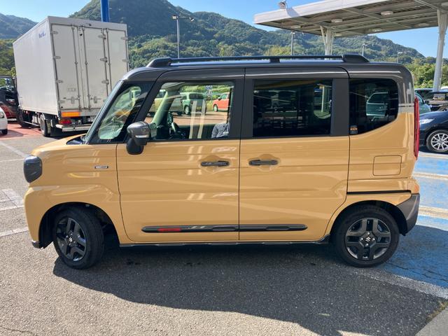 SUZUKI SPACIA GEAR HYBRID XZ TURBO