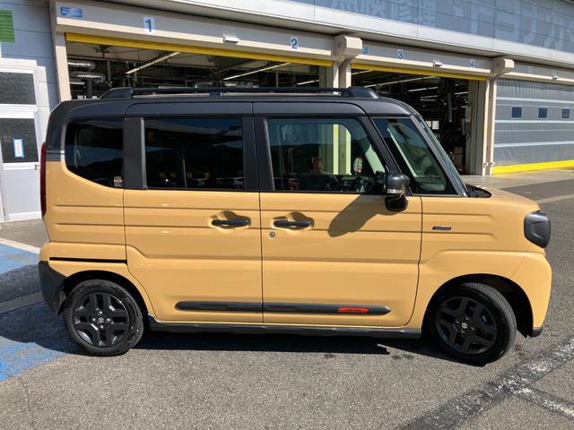 SUZUKI SPACIA GEAR HYBRID XZ TURBO