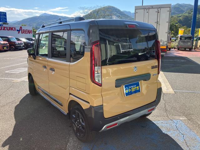 SUZUKI SPACIA GEAR HYBRID XZ TURBO