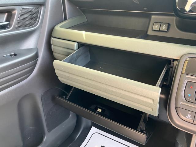 SUZUKI SPACIA GEAR HYBRID XZ TURBO