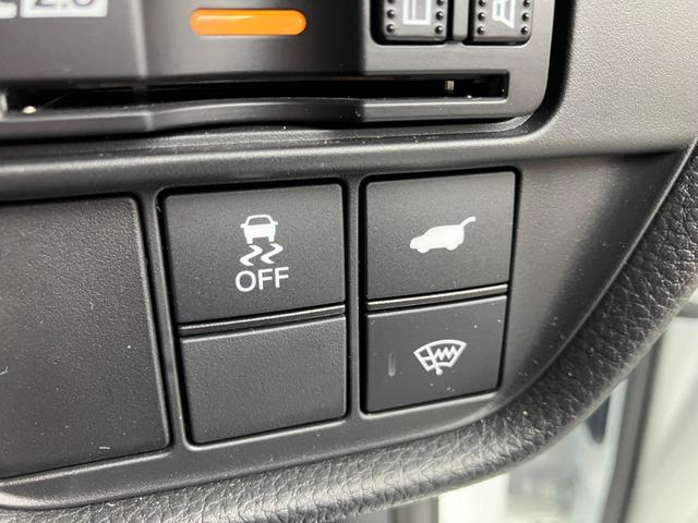 ZR-V e:HEV Z 4WD ホンダセンシング 純正9インチフルセグナビ マルチビューカメラ BOSEサウンド ドライブレコーダー パワーバックドア パワーシート シートヒーター ステアリングヒーター ビルトインETC2.0 レーダークルーズ(19枚目)