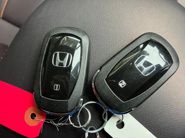 ZR-V e:HEV Z 4WD ホンダセンシング 純正9インチフルセグナビ マルチビューカメラ BOSEサウンド ドライブレコーダー パワーバックドア パワーシート シートヒーター ステアリングヒーター ビルトインETC2.0 レーダークルーズ(21枚目)