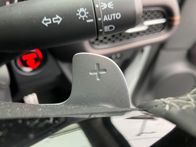 ZR-V e:HEV Z 4WD ホンダセンシング 純正9インチフルセグナビ マルチビューカメラ BOSEサウンド ドライブレコーダー パワーバックドア パワーシート シートヒーター ステアリングヒーター ビルトインETC2.0 レーダークルーズ(25枚目)