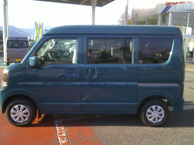 エブリイ ジョインターボ 4WD デュアルカメラブレーキ Mioベットキット車中泊仕様 スズキセーフティサポート 純正ディスプレイオーディオ バックカメラ シートヒーター LEDヘッドライト オートハイビーム パーキングセンサー 車線逸脱警報 先行車発進警告(5枚目)