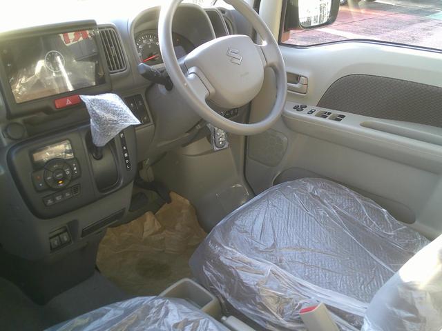 エブリイ ジョインターボ 4WD デュアルカメラブレーキ Mioベットキット車中泊仕様 スズキセーフティサポート 純正ディスプレイオーディオ バックカメラ シートヒーター LEDヘッドライト オートハイビーム パーキングセンサー 車線逸脱警報 先行車発進警告(9枚目)