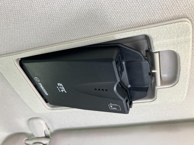 デミオ １５Ｓツーリング　４ＷＤ　スマートシティブレーキ　純正フルセグＳＤナビ　３６０°モニター　シートヒーター　レーダークルーズコントロール　スマートインＥＴＣ　パーキングセンサー　ＬＥＤヘッドライト　フォグランプ　オートハイビーム　純正アルミ　キーフリー（19枚目）