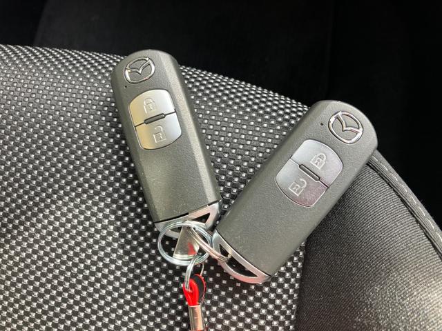 デミオ １５Ｓツーリング　４ＷＤ　スマートシティブレーキ　純正フルセグＳＤナビ　３６０°モニター　シートヒーター　レーダークルーズコントロール　スマートインＥＴＣ　パーキングセンサー　ＬＥＤヘッドライト　フォグランプ　オートハイビーム　純正アルミ　キーフリー（21枚目）