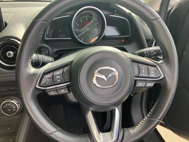 デミオ １５Ｓツーリング　４ＷＤ　スマートシティブレーキ　純正フルセグＳＤナビ　３６０°モニター　シートヒーター　レーダークルーズコントロール　スマートインＥＴＣ　パーキングセンサー　ＬＥＤヘッドライト　フォグランプ　オートハイビーム　純正アルミ　キーフリー（22枚目）