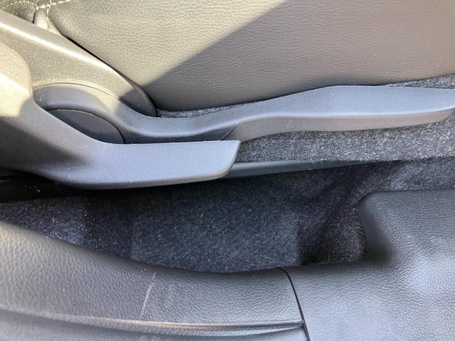 フロンクス ベースグレード 4WD デュアルセンサーブレーキ2 純正9型スズキコネクト対応ナビ フルセグTV 全方位モニター パドルシフト 前席シートヒーター LEDヘッドライト ワイヤレス充電器 オートクルーズコントロール ヒルディセント グリップコントロール(30枚目)