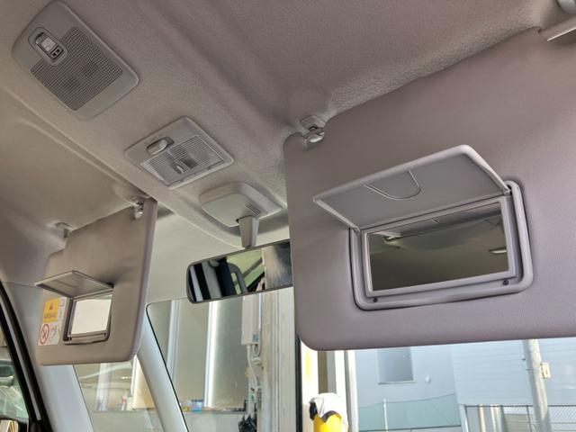 スペーシアカスタム ハイブリッドＸＳターボ　４ＷＤ　デュアルセンサーブレーキＩＩ　純正９インチフルセグナビ　全方位カメラ　アダプティブクルーズコントロール　シートヒーター　ステアリングヒーター　パドルシフト　両側電動スライドドア　パーキングセンサー　車線逸脱抑制　ＬＥＤヘッドライト（26枚目）