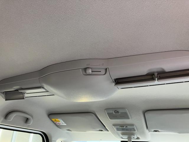 スペーシアカスタム ハイブリッドＸＳターボ　４ＷＤ　デュアルセンサーブレーキＩＩ　純正９インチフルセグナビ　全方位カメラ　アダプティブクルーズコントロール　シートヒーター　ステアリングヒーター　パドルシフト　両側電動スライドドア　パーキングセンサー　車線逸脱抑制　ＬＥＤヘッドライト（30枚目）