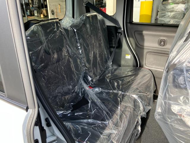 スペーシアカスタム ハイブリッドＸＳターボ　４ＷＤ　デュアルセンサーブレーキＩＩ　純正９インチフルセグナビ　全方位カメラ　アダプティブクルーズコントロール　シートヒーター　ステアリングヒーター　パドルシフト　両側電動スライドドア　パーキングセンサー　車線逸脱抑制　ＬＥＤヘッドライト（31枚目）