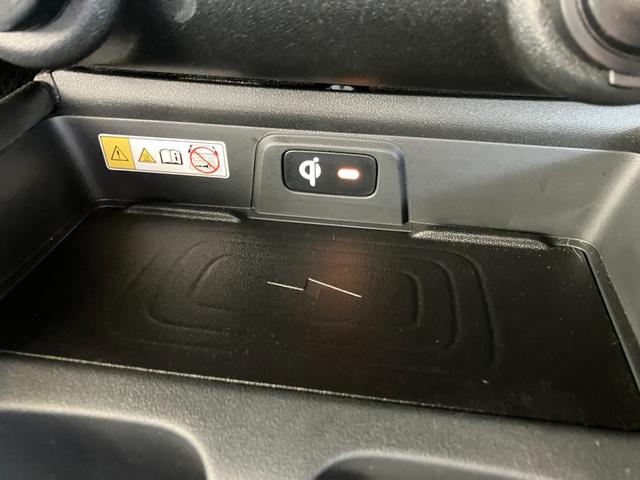 フロンクス ベースグレード　４ＷＤ　デュアルセンサーブレーキＩＩ　純正スズキコネクト９インチナビ　全方位カメラ　シートヒーター　ＥＴＣ　アダプティブクルーズ　パーキングセンサー　パドルシフト　ＬＥＤヘッドライト　ワイヤレス充電器　ヒルディセント　グリップコントロール（15枚目）