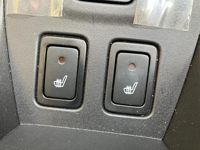 フロンクス ベースグレード　４ＷＤ　デュアルセンサーブレーキＩＩ　純正スズキコネクト９インチナビ　全方位カメラ　シートヒーター　ＥＴＣ　アダプティブクルーズ　パーキングセンサー　パドルシフト　ＬＥＤヘッドライト　ワイヤレス充電器　ヒルディセント　グリップコントロール（18枚目）