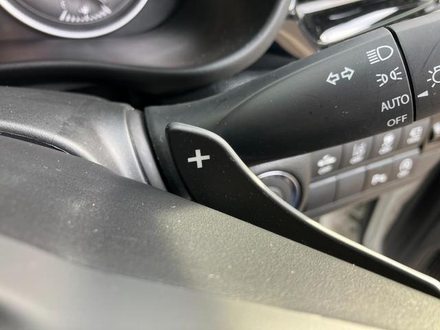 フロンクス ベースグレード　４ＷＤ　デュアルセンサーブレーキＩＩ　純正スズキコネクト９インチナビ　全方位カメラ　シートヒーター　ＥＴＣ　アダプティブクルーズ　パーキングセンサー　パドルシフト　ＬＥＤヘッドライト　ワイヤレス充電器　ヒルディセント　グリップコントロール（26枚目）