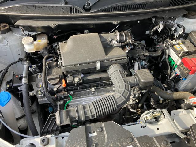 フロンクス ベースグレード　４ＷＤ　デュアルセンサーブレーキＩＩ　純正スズキコネクト９インチナビ　全方位カメラ　シートヒーター　ＥＴＣ　アダプティブクルーズ　パーキングセンサー　パドルシフト　ＬＥＤヘッドライト　ワイヤレス充電器　ヒルディセント　グリップコントロール（42枚目）