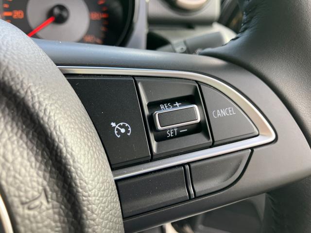 ジムニー ＸＣ　４ＷＤ　デュアルセンサーブレーキ　ダムドリトルＧ仕様　シートヒーター　クルーズコントロール　ヒルディセントコントロール　ＬＥＤヘッドライト　フォグランプ　オートハイビーム　パーキングセンサー　キーフリー　純正アルミ　電動格納ドアミラー（21枚目）