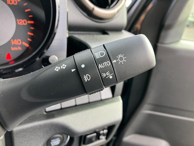 ジムニー ＸＣ　４ＷＤ　デュアルセンサーブレーキ　ダムドリトルＧ仕様　シートヒーター　クルーズコントロール　ヒルディセントコントロール　ＬＥＤヘッドライト　フォグランプ　オートハイビーム　パーキングセンサー　キーフリー　純正アルミ　電動格納ドアミラー（22枚目）