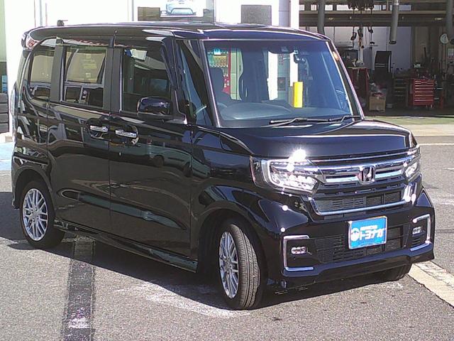 N-BOXカスタム Lターボ 4WD ホンダセンシング 純正8インチフルセグナビ バックカメラ ドライブレコーダー ビルトインETC シートヒーター 両側電動スライドドア アダプティブクルーズコントロール パーキングsンサー LEDヘッドライト(3枚目)