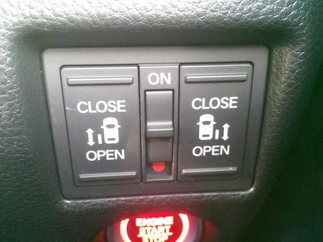 N-BOXカスタム Lターボ 4WD ホンダセンシング 純正8インチフルセグナビ バックカメラ ドライブレコーダー ビルトインETC シートヒーター 両側電動スライドドア アダプティブクルーズコントロール パーキングsンサー LEDヘッドライト(19枚目)