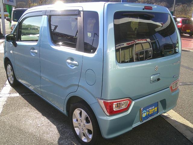 ワゴンＲ ハイブリッドＦＸ　４ＷＤ　社外メモリーナビＴＶ　バックカメラ　ＥＴＣ　シートヒーター　キーレースキー　オートエアコン　エコクール　１４インチアルミ　電動格納ドアミラー　セキュリティアラーム　スモークガラス（6枚目）