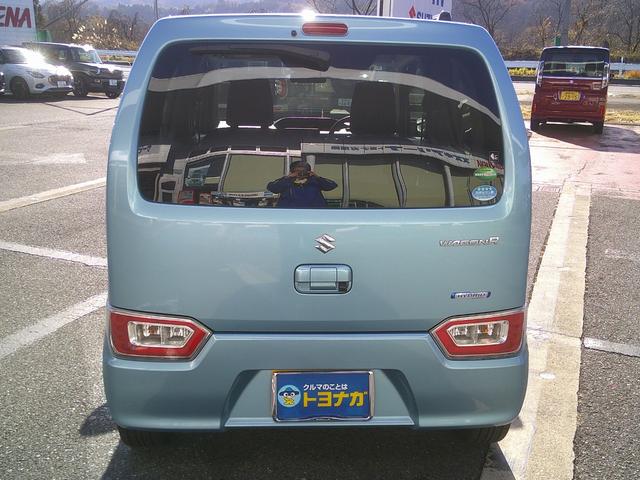 ワゴンＲ ハイブリッドＦＸ　４ＷＤ　社外メモリーナビＴＶ　バックカメラ　ＥＴＣ　シートヒーター　キーレースキー　オートエアコン　エコクール　１４インチアルミ　電動格納ドアミラー　セキュリティアラーム　スモークガラス（7枚目）