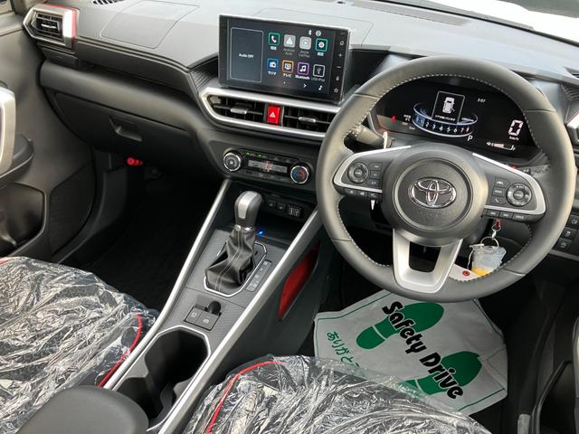 ライズ Z 4WD スマートアシスト 純正9インチディスプレイオーディオ パノラミックビューモニター ビルトインETC2.0 置くだけ充電 アダプティブクルーズコントロール パーキングセンサー LEDヘッドライト フォグランプ キーフリー(10枚目)